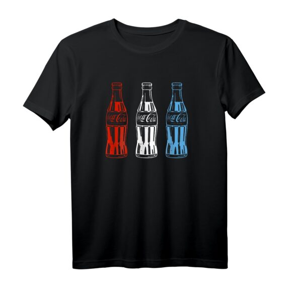 Coca-Cola Triple Americana Bottles Outline T-Shirt  Stilvolles Soft Drink & Americana Design für Fans